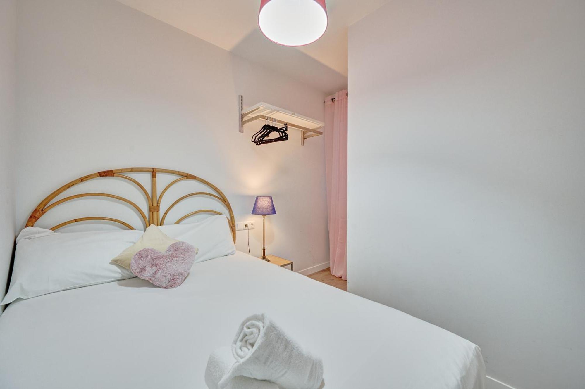 Casa Galdos By Clabao Apartment Logrono Exterior photo